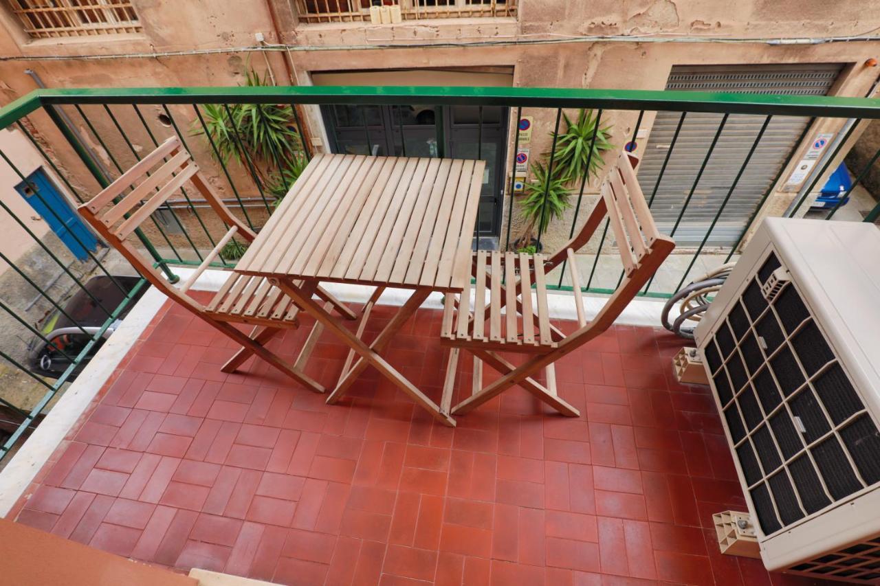 Le Mura Room&Breakfast Genoa Luaran gambar